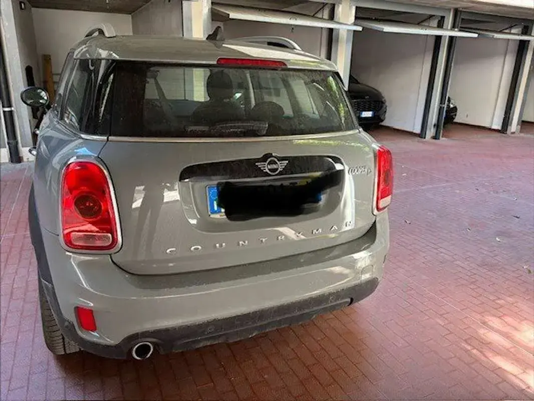 Second-hand Mini Cooper D Countryman 150 CP (110 kW) 2019 Gri SUV