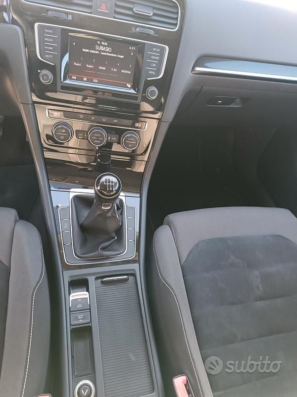 Usata VW Golf VII Comfortline 110 CV (80 kW) 2015 Grigio Berlina