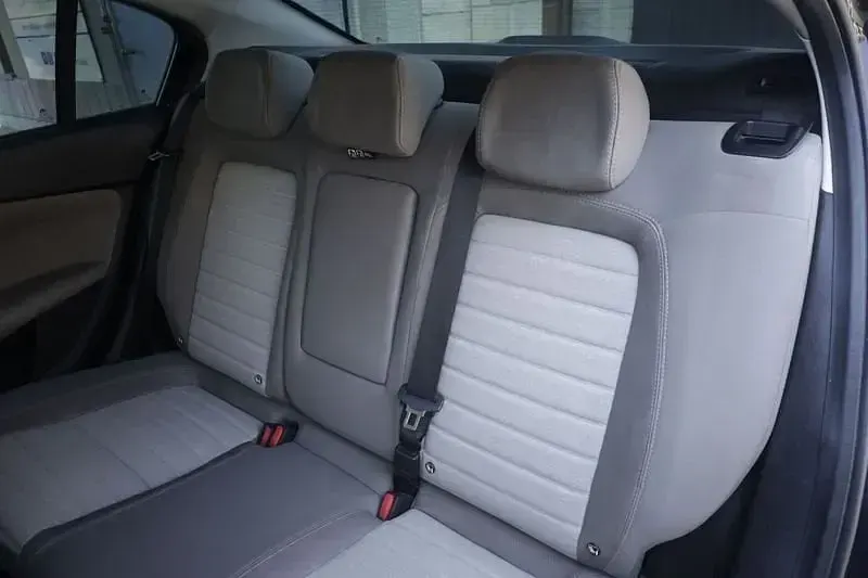 Usata Fiat Tipo Lounge 120 CV (88 kW) 2017 Nero Utilitaria
