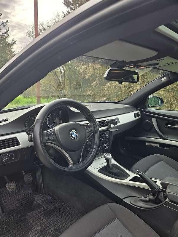 Usata BMW 320 177 CV (130 kW) 2007 Coupé