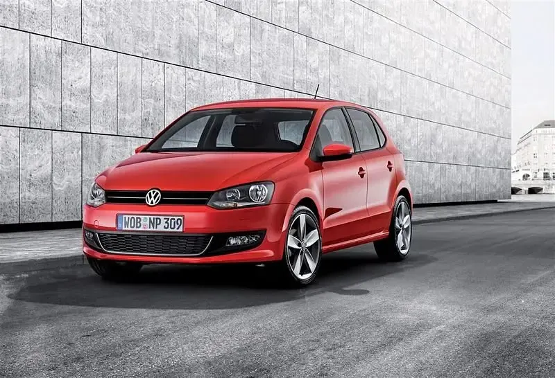 Usata VW Polo Comfortline 69 CV (50 kW) 2013 Bianco Utilitaria