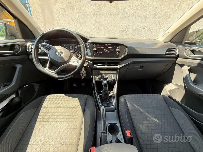 Usata VW T-Cross 95 CV (69 kW) 2021 Grigio SUV