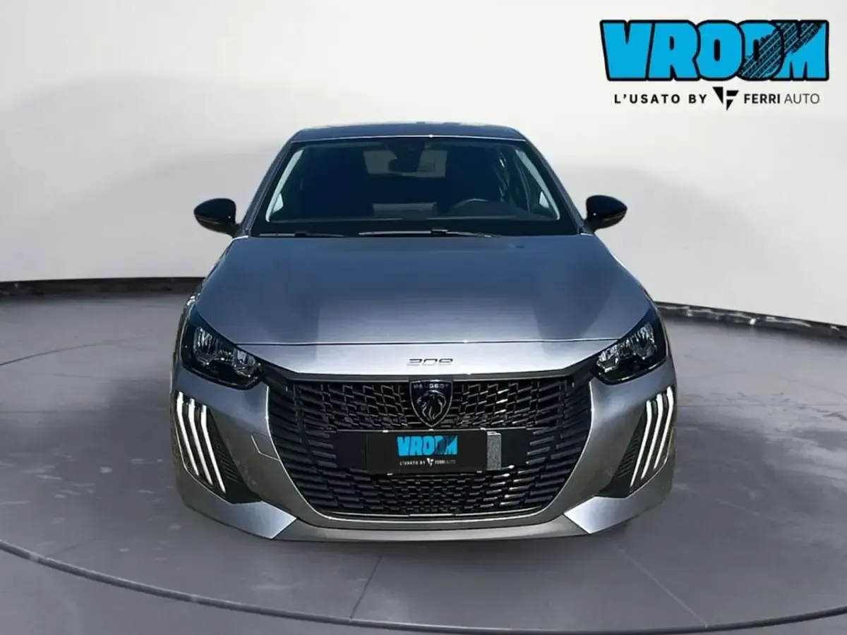Usata Peugeot 208 Active 75 CV (55 kW) 2024 Grigio Utilitaria