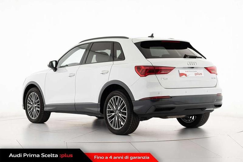 Usata Audi Q3 Advanced 150 CV (110 kW) 2024 Bianco ghiaccio metallizzato SUV