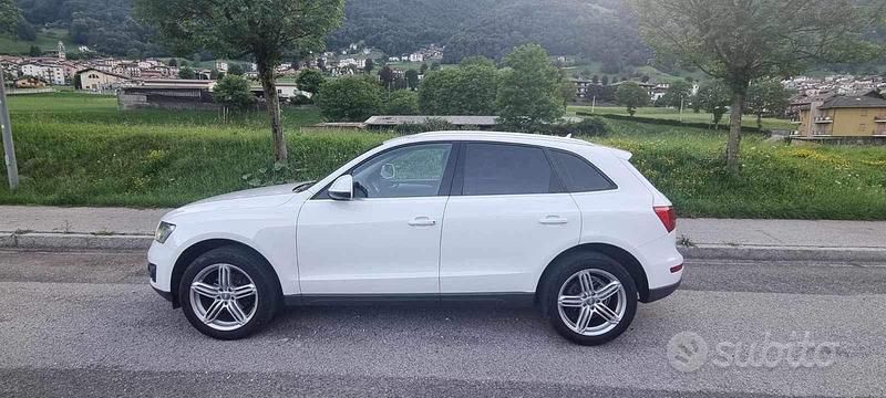 Usata Audi Q5 Advanced Plus 170 CV (125 kW) 2011 Bianco SUV
