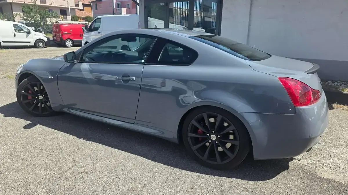 Usata Infiniti G37 320 CV (235 kW) 2010 Grigio Coupé