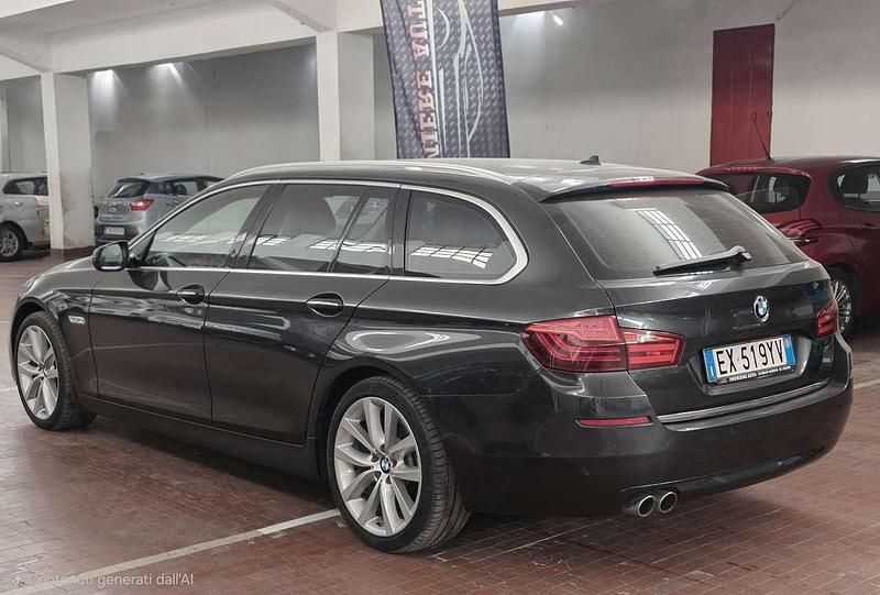 Usata BMW 525 Luxury Line 218 CV (160 kW) 2014 Grigio antracite met Station wagon