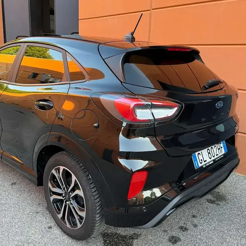Usata Ford Puma 103 CV (75 kW) 2023 Nero SUV