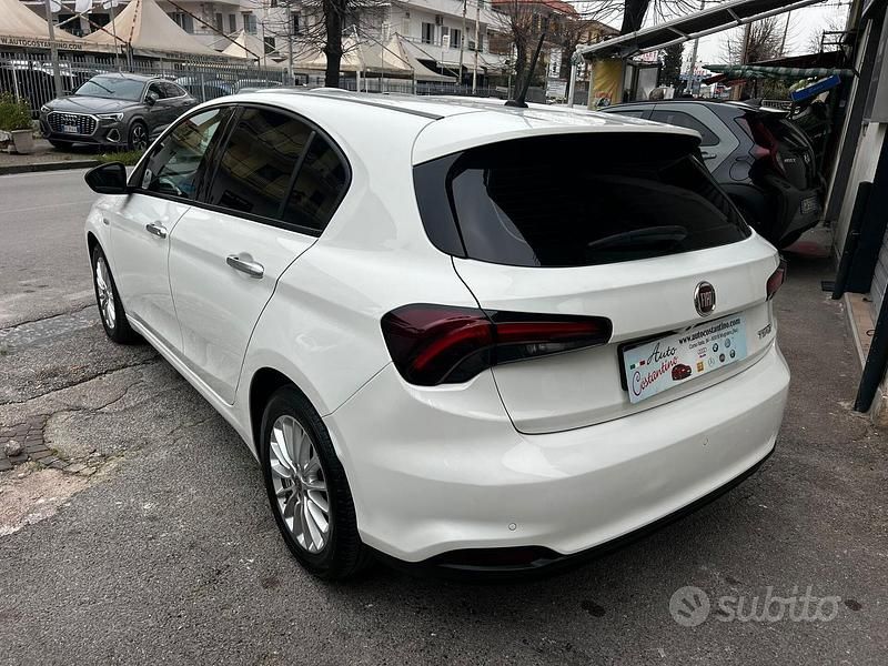 Usata Fiat Tipo Business 131 CV (96 kW) 2021 Bianco Berlina