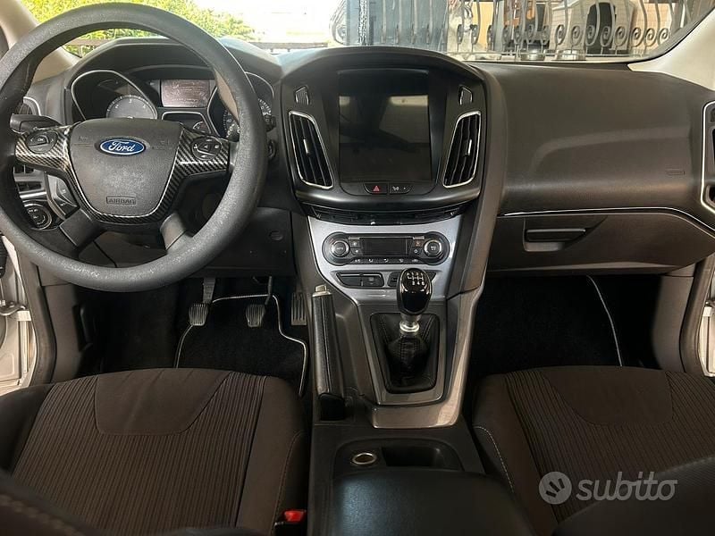 Usata Ford Focus Titanium 116 CV (85 kW) 2013 Grigio Berlina