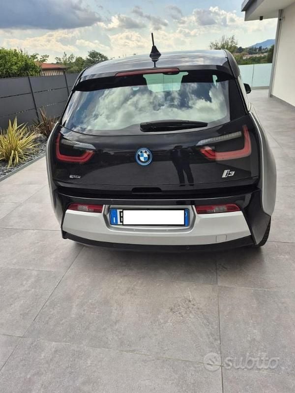 Begagnad BMW i3 Efficient Dynamics 34 HK (25 kW) 2015 Grå Halvkombi