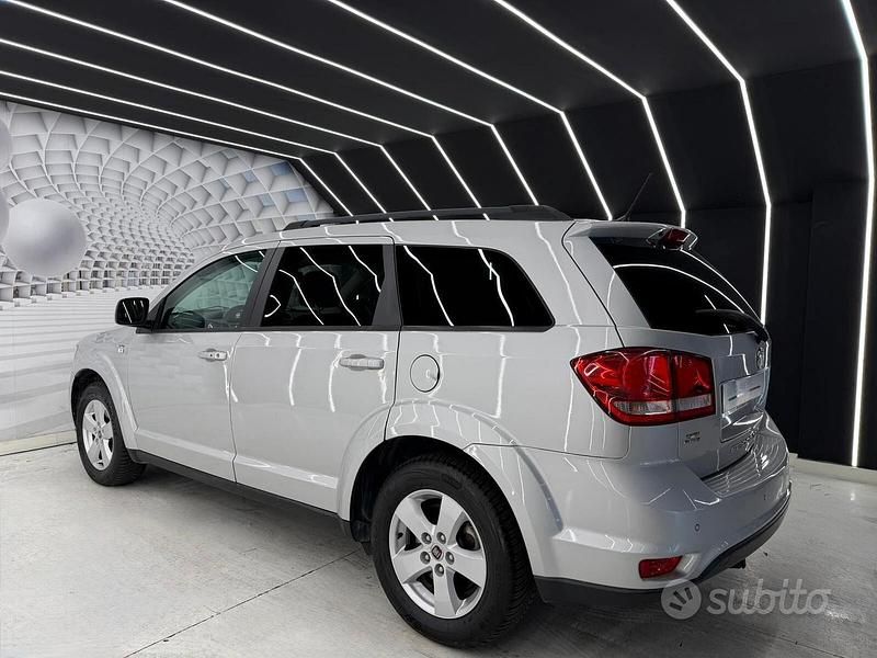 Usata Fiat Freemont Urban 170 CV (125 kW) 2012 Grigio SUV