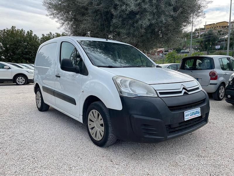 Usata Citroën Berlingo 89 CV (65 kW) 2015 Bianco Monovolume