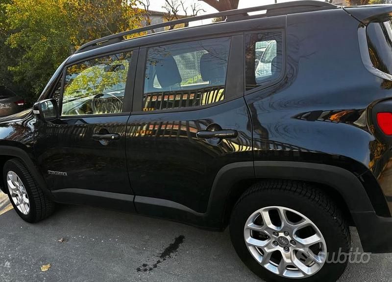 Usata Jeep Renegade Longitude 140 CV (102 kW) 2017 Nero SUV