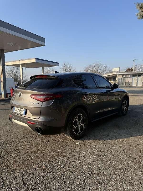 Usata Alfa Romeo Stelvio 160 CV (117 kW) 2021 SUV