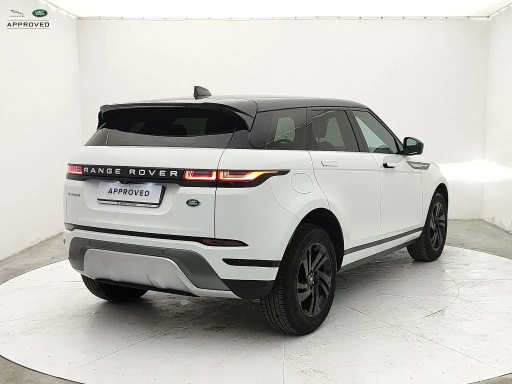 Usata Land Rover Range Rover evoque 163 CV (119 kW) 2021 Fuji white SUV
