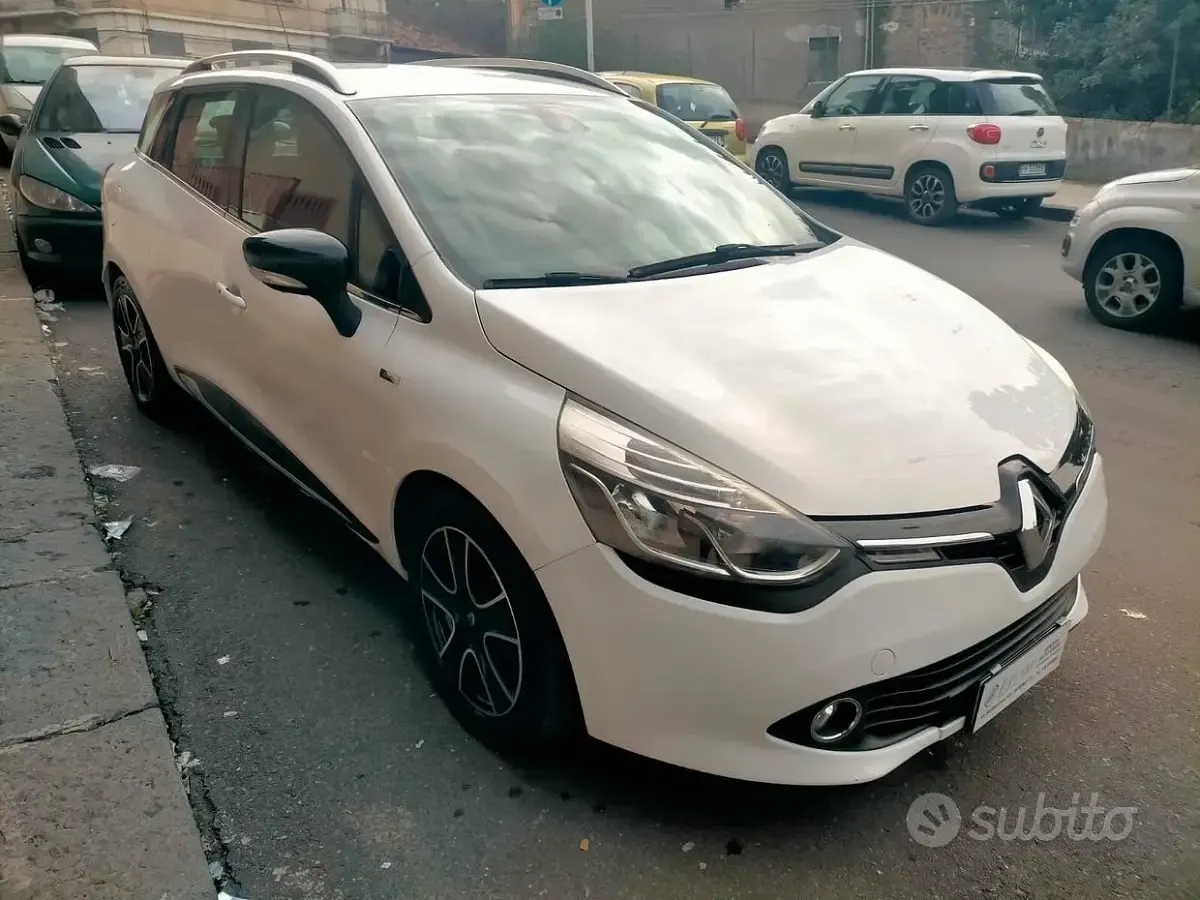 Usata Renault Clio 90 CV (66 kW) 2015 Bianco Station wagon