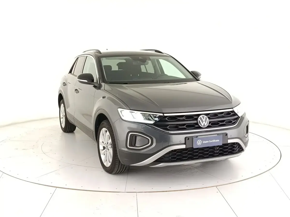 Usata VW T-Roc Style 116 CV (85 kW) 2024 Grigio SUV