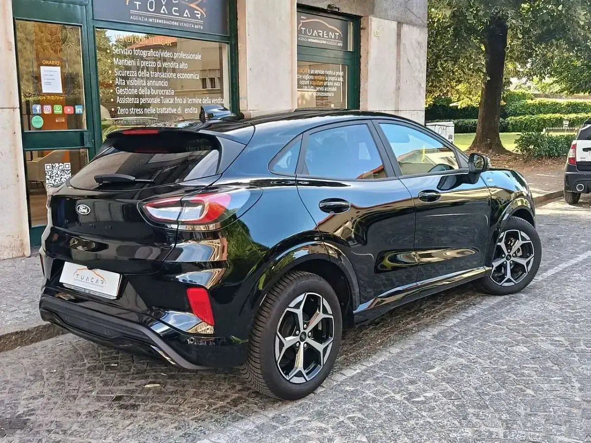 Usata Ford Puma ST-Line 125 CV (91 kW) 2024 Nero SUV