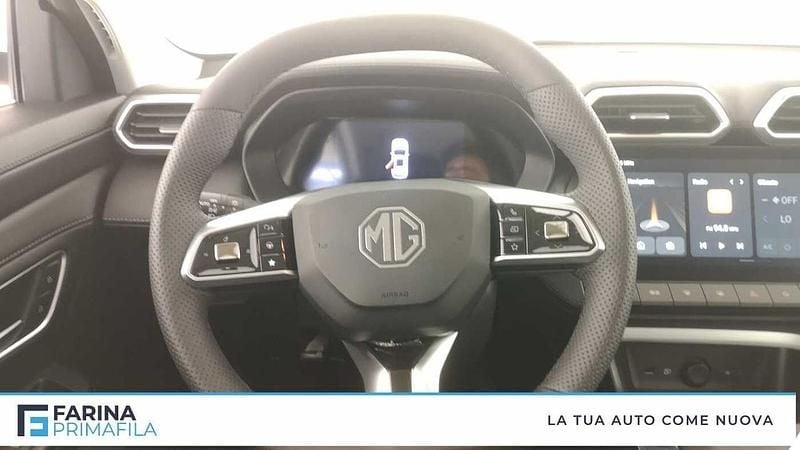 Nuova MG ZS Luxury 2025 Nero Berlina