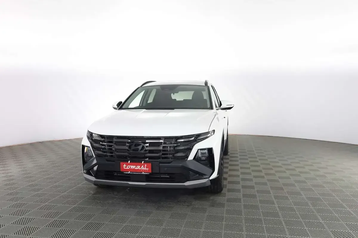 Nuova Hyundai Tucson 179 CV (131 kW) 2026 Atlas white SUV