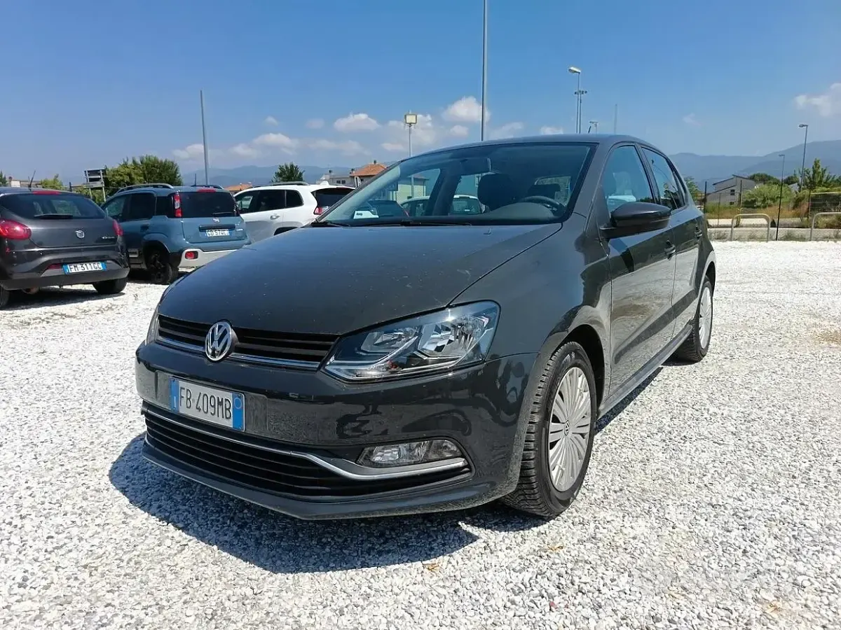 Usata VW Polo Comfortline 75 CV (55 kW) 2015 Grigio Berlina