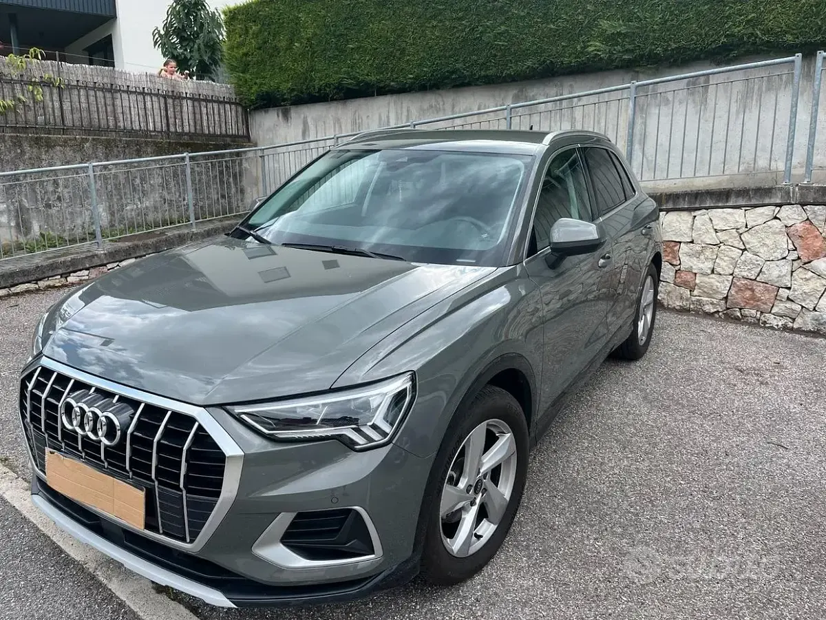Usata Audi Q3 Advanced 150 CV (110 kW) 2022 Grigio SUV