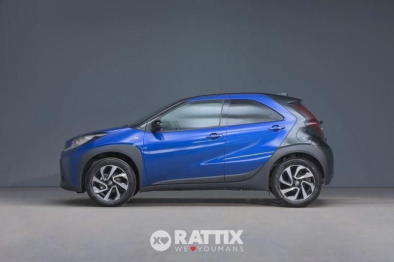 Nuova Toyota Aygo X Trend 72 CV (52 kW) 2025 Blue juniper SUV