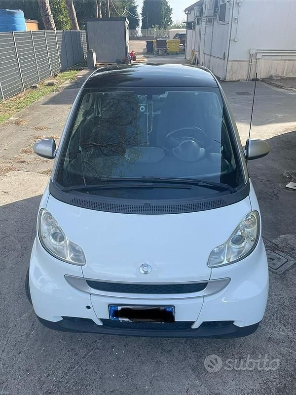Usata 2008 Smart ForTwo Coupé Coupé | 4000 € (Buon prezzo) - Immagine 1/4
