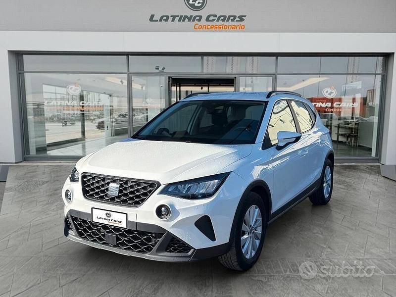 Usata Seat Arona Style 110 CV (80 kW) 2023 Bianco SUV