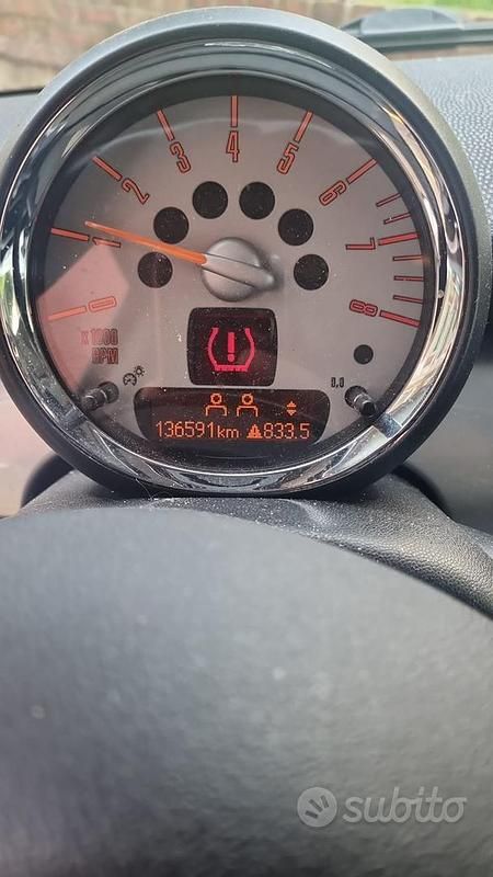 Usata Mini Cooper 2007 Rosso Utilitaria