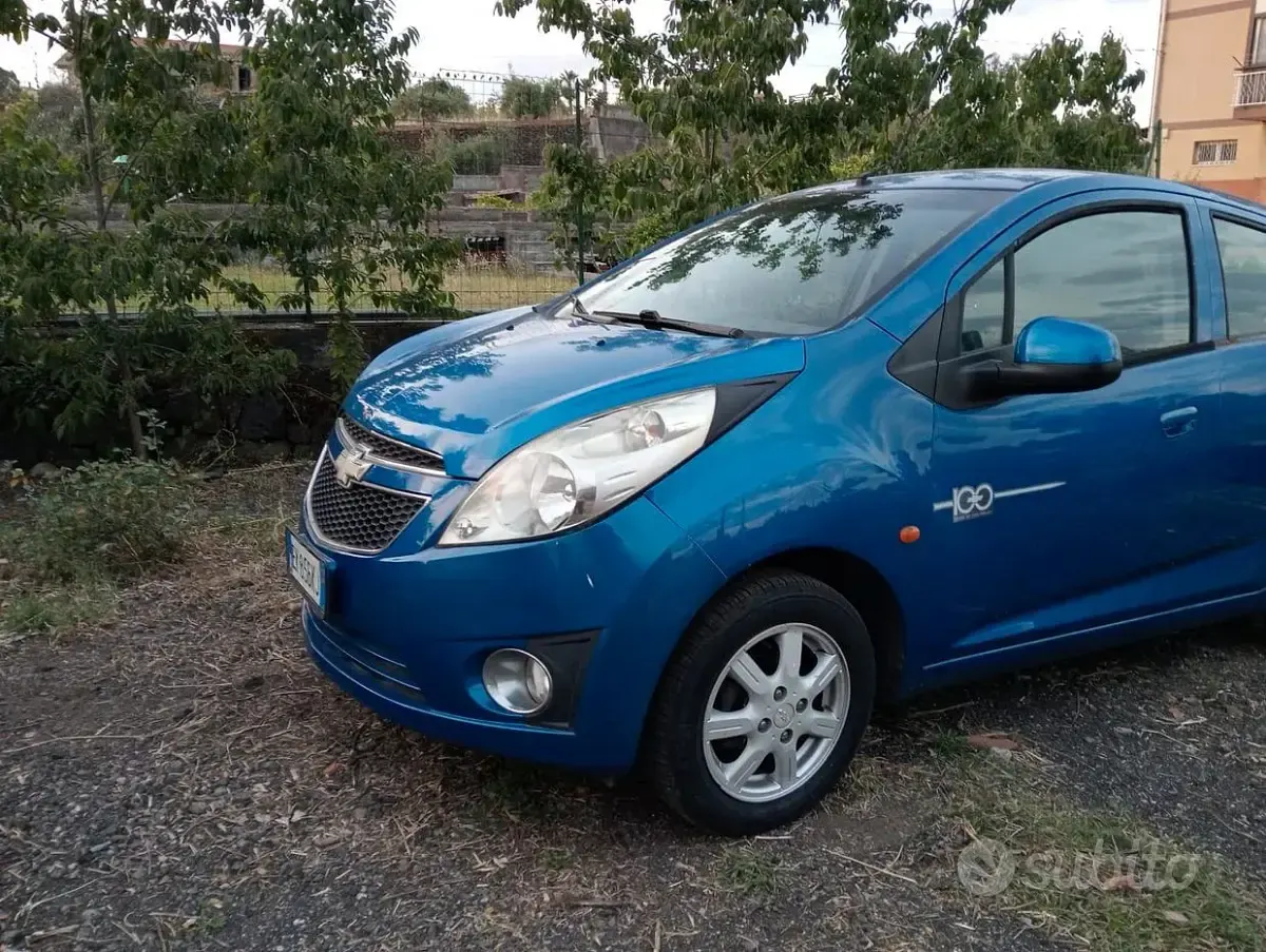Usata Chevrolet Spark 68 CV (50 kW) 2011 Blu Utilitaria