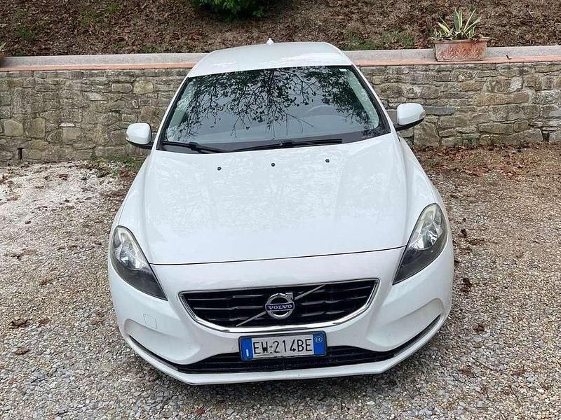 Usata Volvo V40 114 CV (83 kW) 2014 Bianco Station wagon