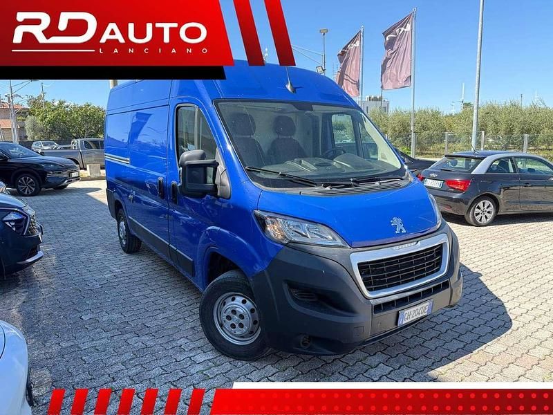 Usata Peugeot Boxer 140 CV (102 kW) 2021 Blu/azzurro Furgone
