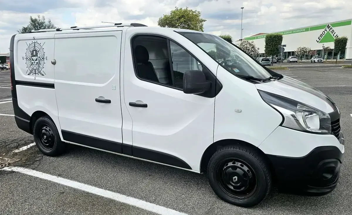 Usata Renault Trafic 121 CV (88 kW) 2017 Monovolume