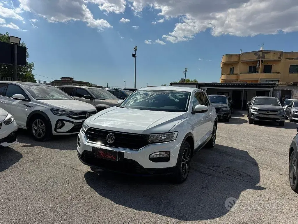 Usata VW T-Roc Style 116 CV (85 kW) 2019 Bianco SUV