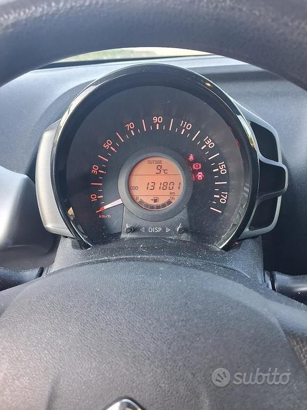 Usata Citroën C1 Feel 69 CV (50 kW) 2018 Nero Utilitaria