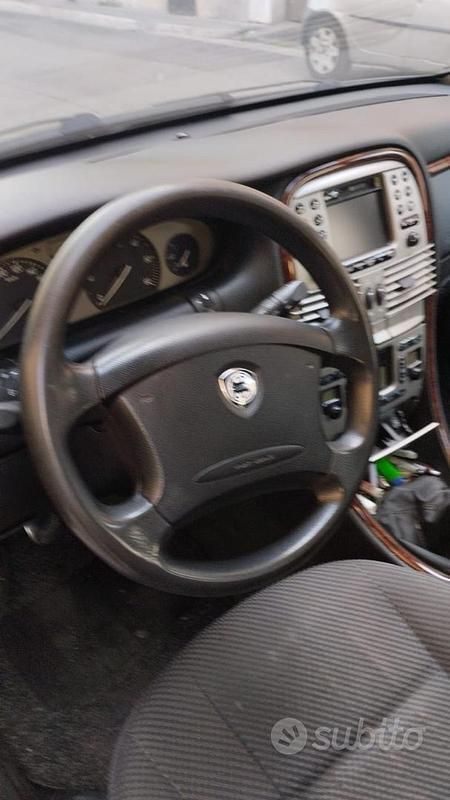 Nero Usata 2005 Lancia Lybra Station wagon | 699 € (Ottimo prezzo) - Immagine 1/4
