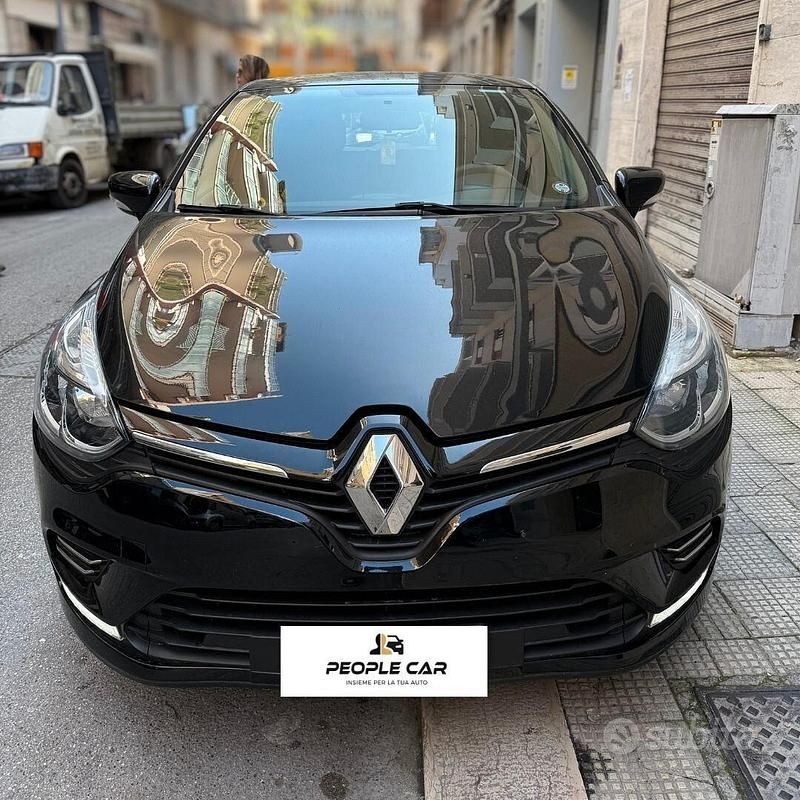 Usata Renault Clio IV Life 90 CV (66 kW) 2019 Nero Berlina