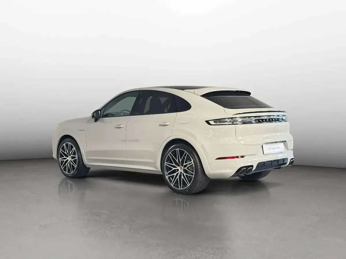Nuova Porsche Cayenne Black Edition 470 CV (345 kW) 2026 Gesso SUV