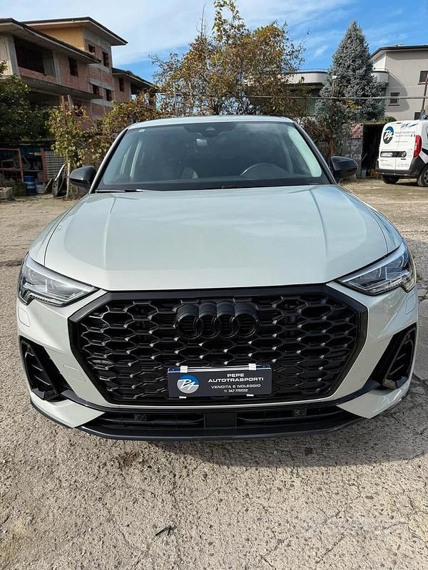 Usata Audi Q3 S-Line 150 CV (110 kW) 2022 Grigio SUV