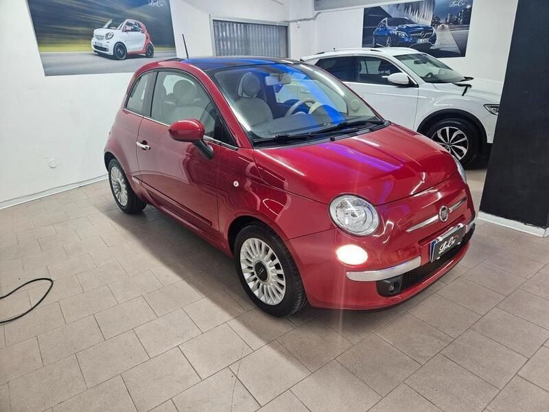 Rosso Usata 2013 Fiat 500 Lounge Tre volumi | 5990 € (Buon prezzo) - Immagine 1/4