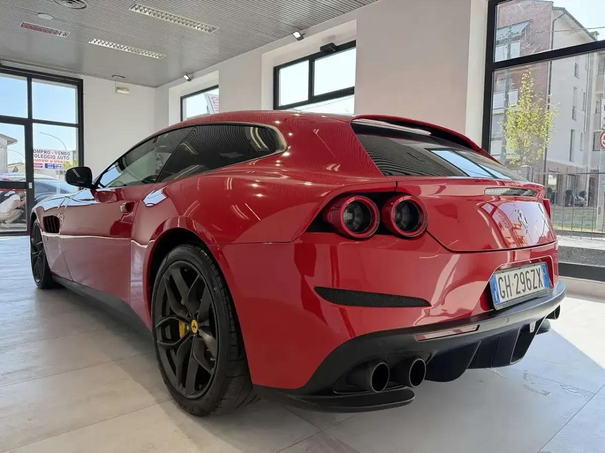 Usata Ferrari GTC4Lusso 610 CV (448 kW) 2017 Other Station wagon