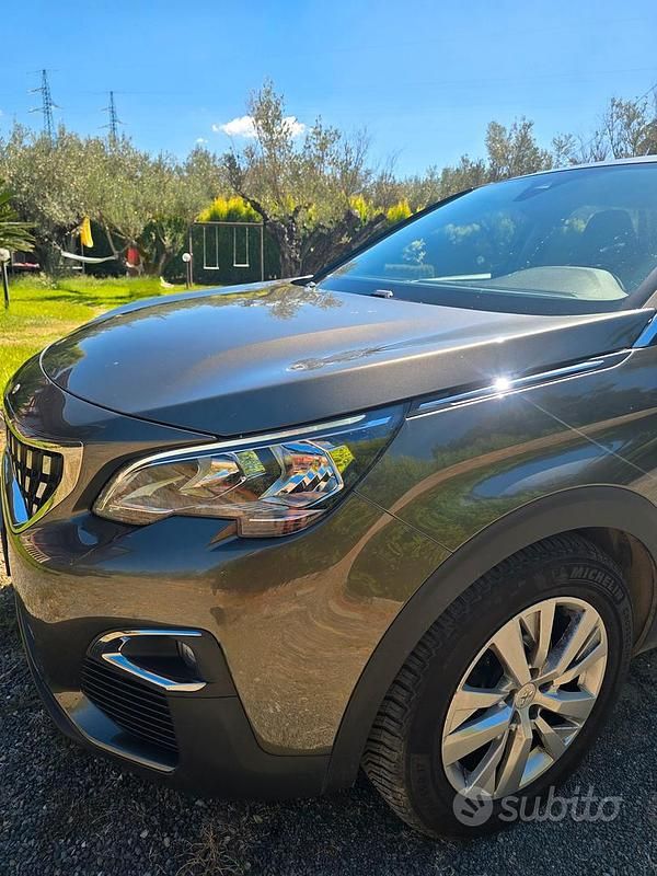 Grigio Usata 2020 Peugeot 3008 Allure SUV | 14.500 € (Super prezzo) - Immagine 1/4