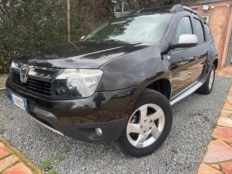 Usata Dacia Duster Lauréate 110 CV (80 kW) 2011 Nero SUV