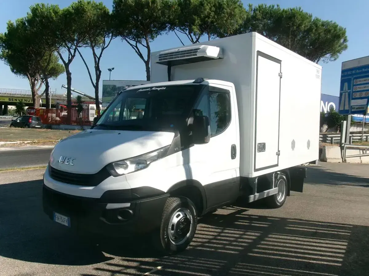 Usata Iveco Daily 150 CV (110 kW) 2018 Bianco