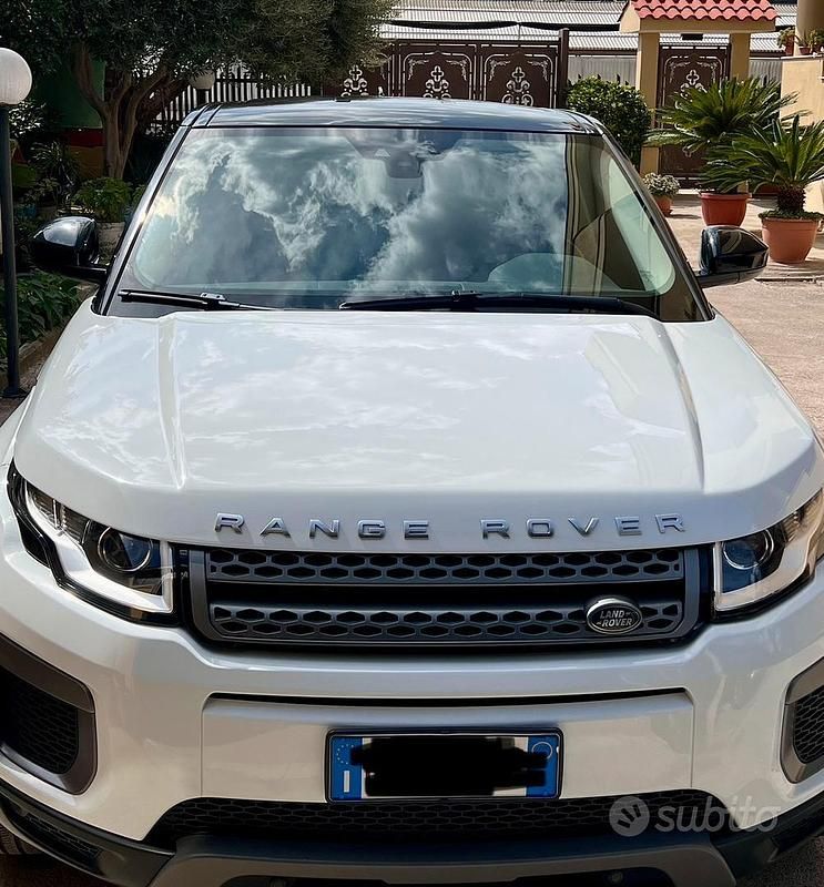 Usata 2017 Land Rover Range Rover evoque SUV | 17.000 € (Ottimo prezzo) - Immagine 1/4