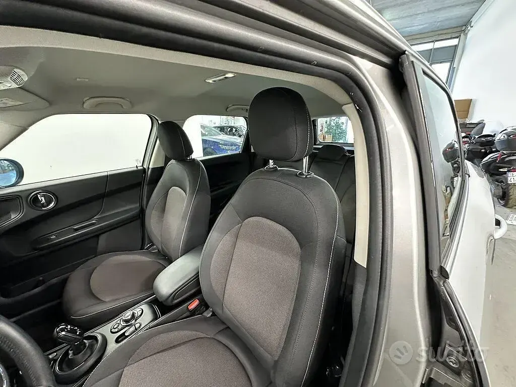 Usata Mini Cooper D Countryman 150 CV (110 kW) 2023 Argento SUV