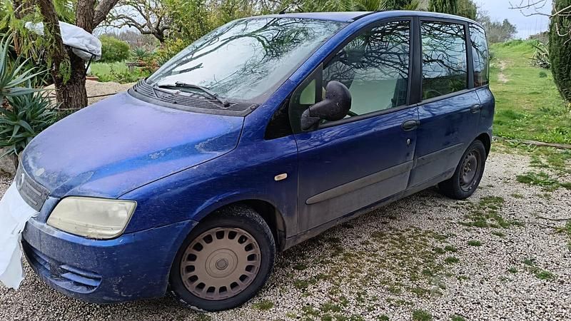 Usata Fiat Multipla 116 CV (85 kW) 2003 Blu Monovolume