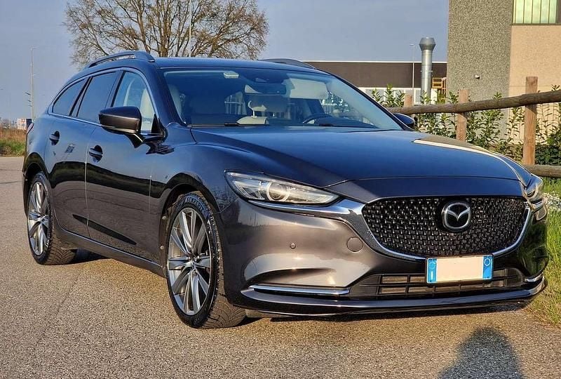 Usata Mazda 6 Exclusive 184 CV (135 kW) 2020 Grigio Station wagon